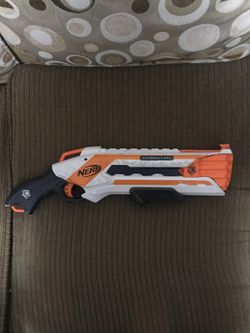 NERF ROUGHCUT 2x4 GUN