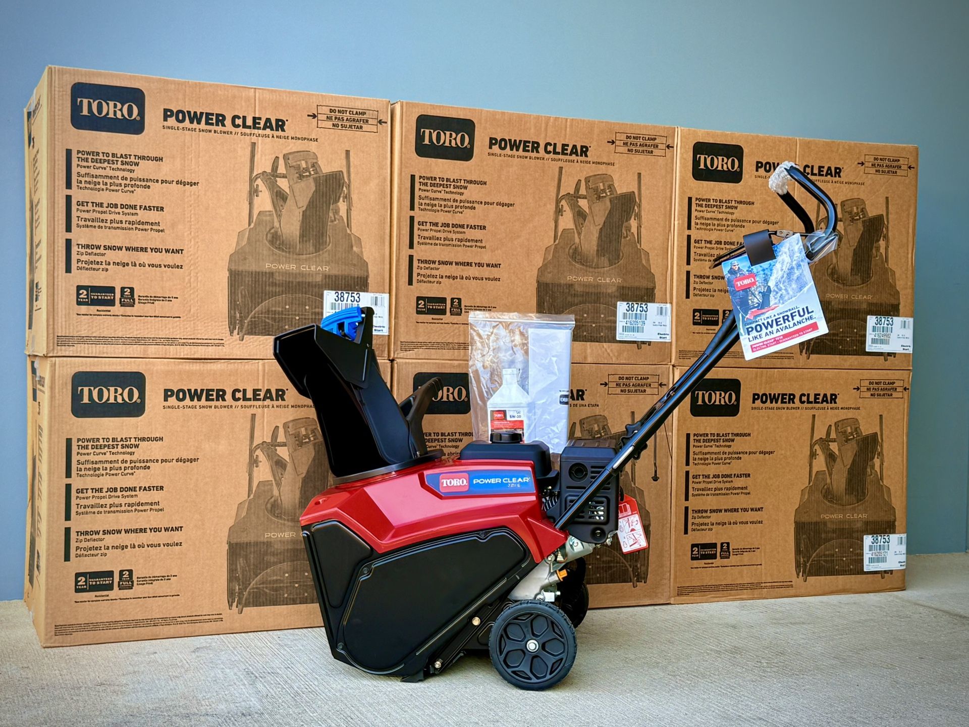 Brand new Toro Power Clear 21-in Single-stage Self-propelled Gas Snow Blower