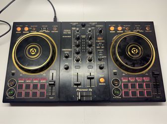 Pioneer DJ DDJ-400 controller
