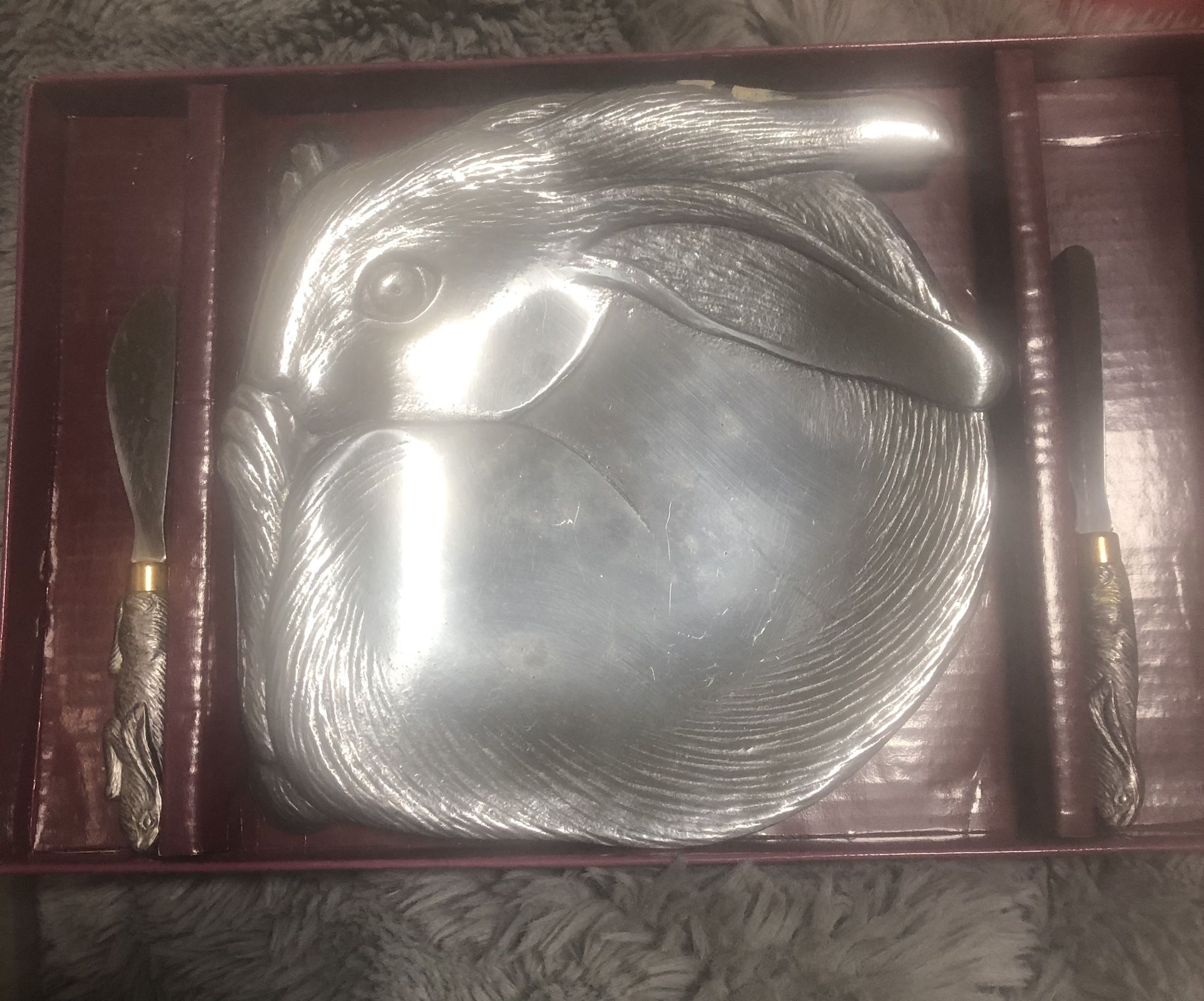 Arthur Court Bunny Cheese Plate with 2 Matching Servers