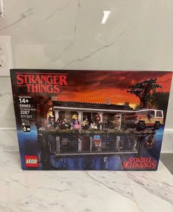 Lego Stranger Things - The Upside Down Set (With Receipt!)