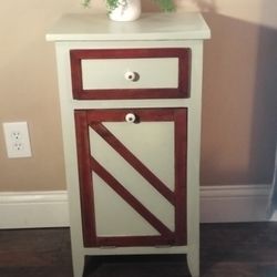 Vintage Vegetable Storage/Trash Bin