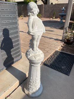 Garden sculpture