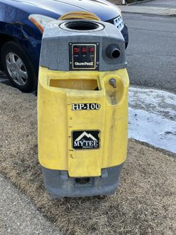 Carpet Extractor