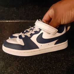 Nike Children 11c  Great Condition 