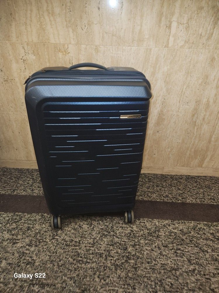 Four Wheels Luggage 26 Inch