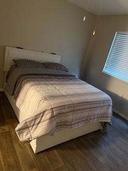 ADJUSTABLE ELECTRIC BED