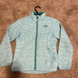 North face jacket girls size small/rare Color