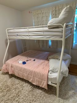 Bunk bed