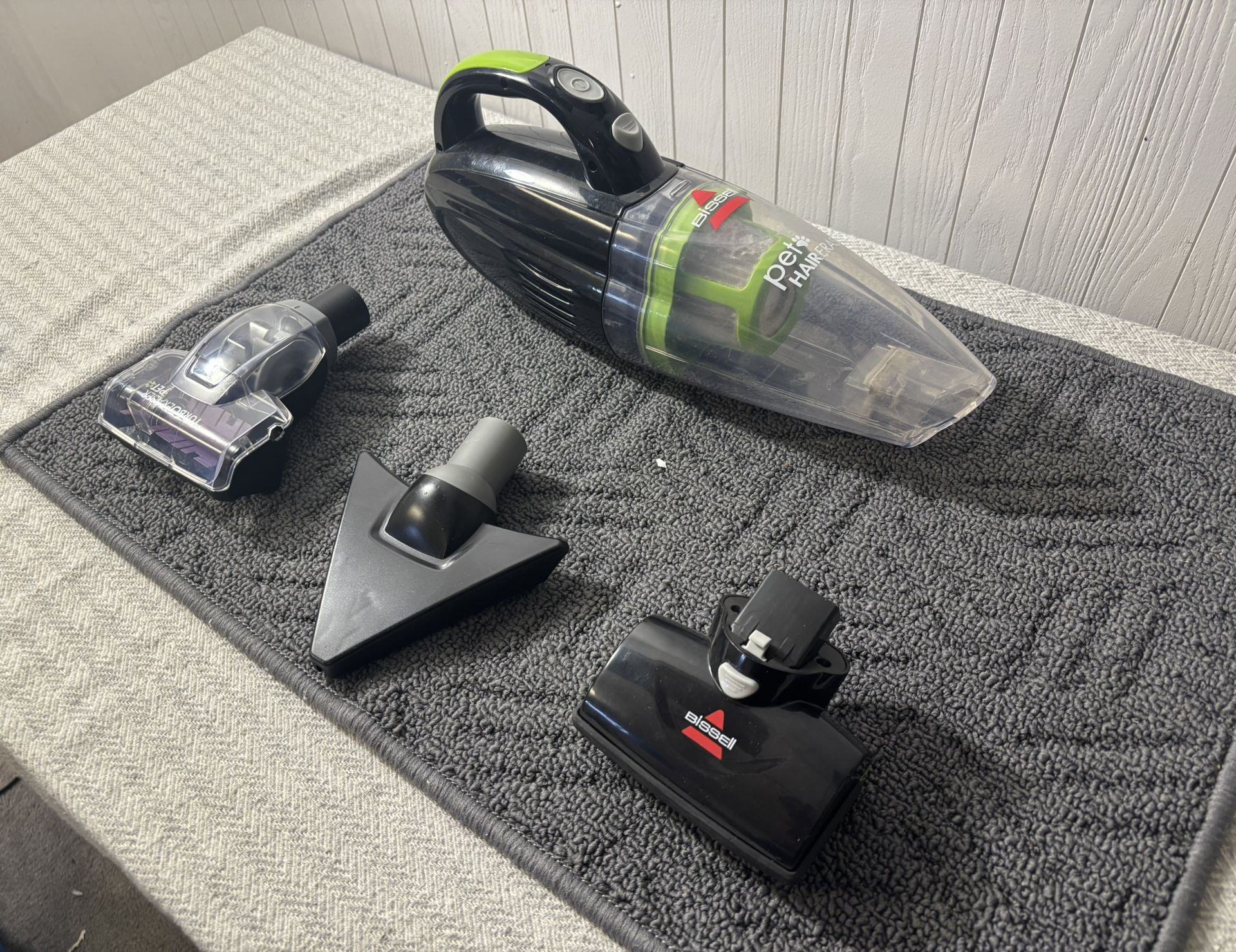 Bissell Pet Hair Eraser Cordless And Car Vacuum