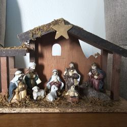 Nativity Set stable 10 figurines Mary Joseph Baby Jesus animals shepherds wiseme