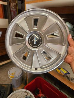 Ford mustang caps