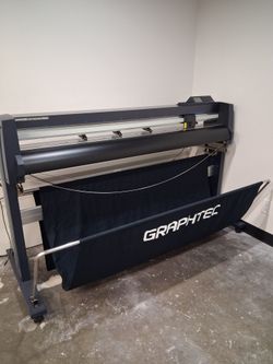 Graphtec Cutting Pro FC9000 Vinyl Cutter
