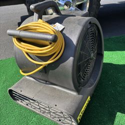Tornado windshear SD3500 carpet/floor dryer fan 22lbs lightweight blower (completely functional)