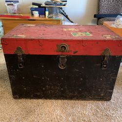 Vintage Pre-1959 Storage Travel Trunk / Chest