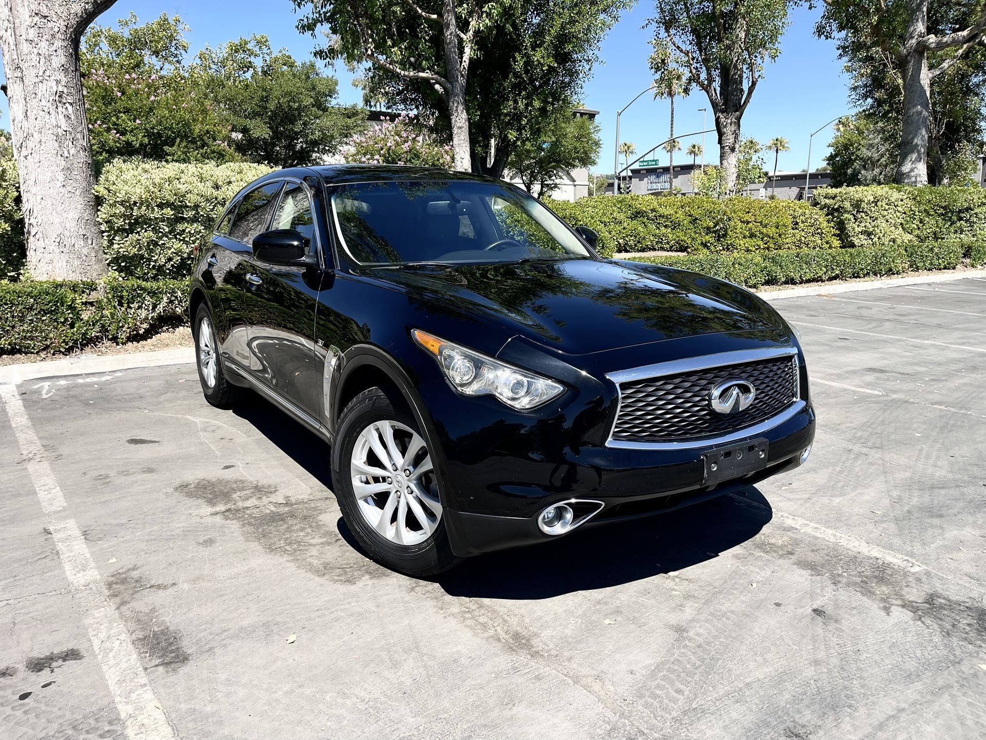 2017 Infiniti Qx70