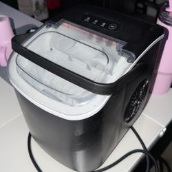 Ice Maker 