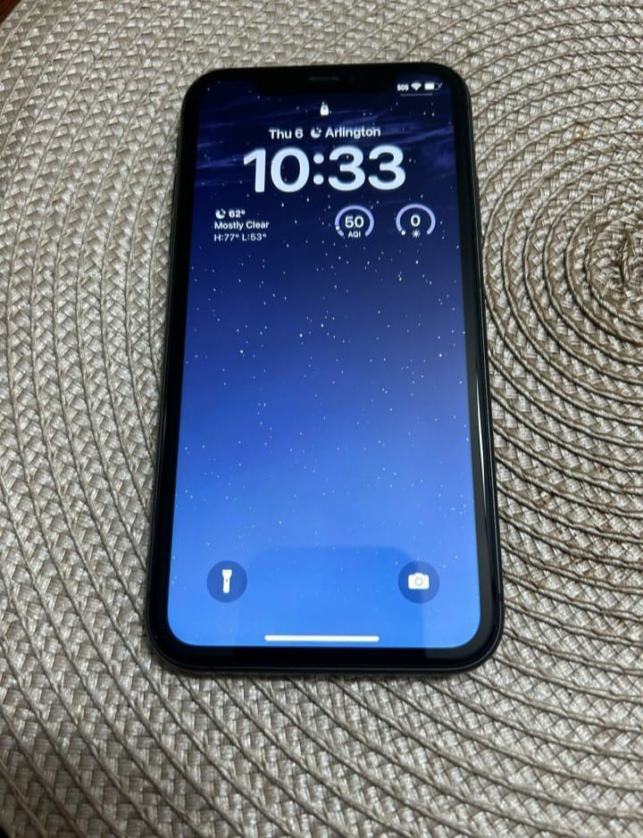 Apple IPhone 11 64gb Unlocked    Get It Today Pay In Tax Refund Session In March 