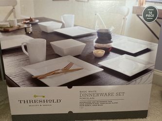 16 Piece Plate Set