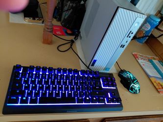 Lenovo IdeaCentre 3 Small Form Factor Desktop PC With Backlit Keyboard And Mouse (Intel R 300 (U300) Processor 3.90GHz, 8GB RAM, 256GB NVMe, W11 PRO) 