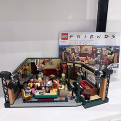 LEGO Ideas Central Perk from Friends 21319