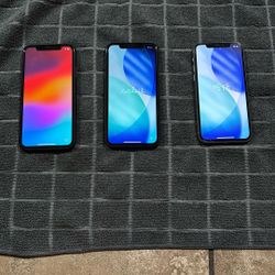 (2) iPhone 11-(1) iPhone 11 Pro All Unlocked 