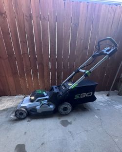 The EGO POWER+ LM2110 21-inch 56-volt battery powered