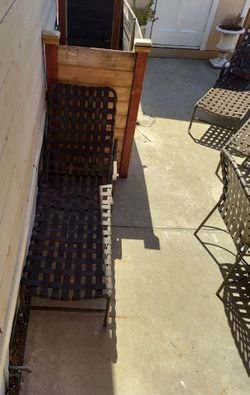Lounge Chair $40