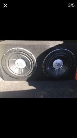 Brand new system 2-jbl 10in dual voice coul subs& 800watt boss chaos amp