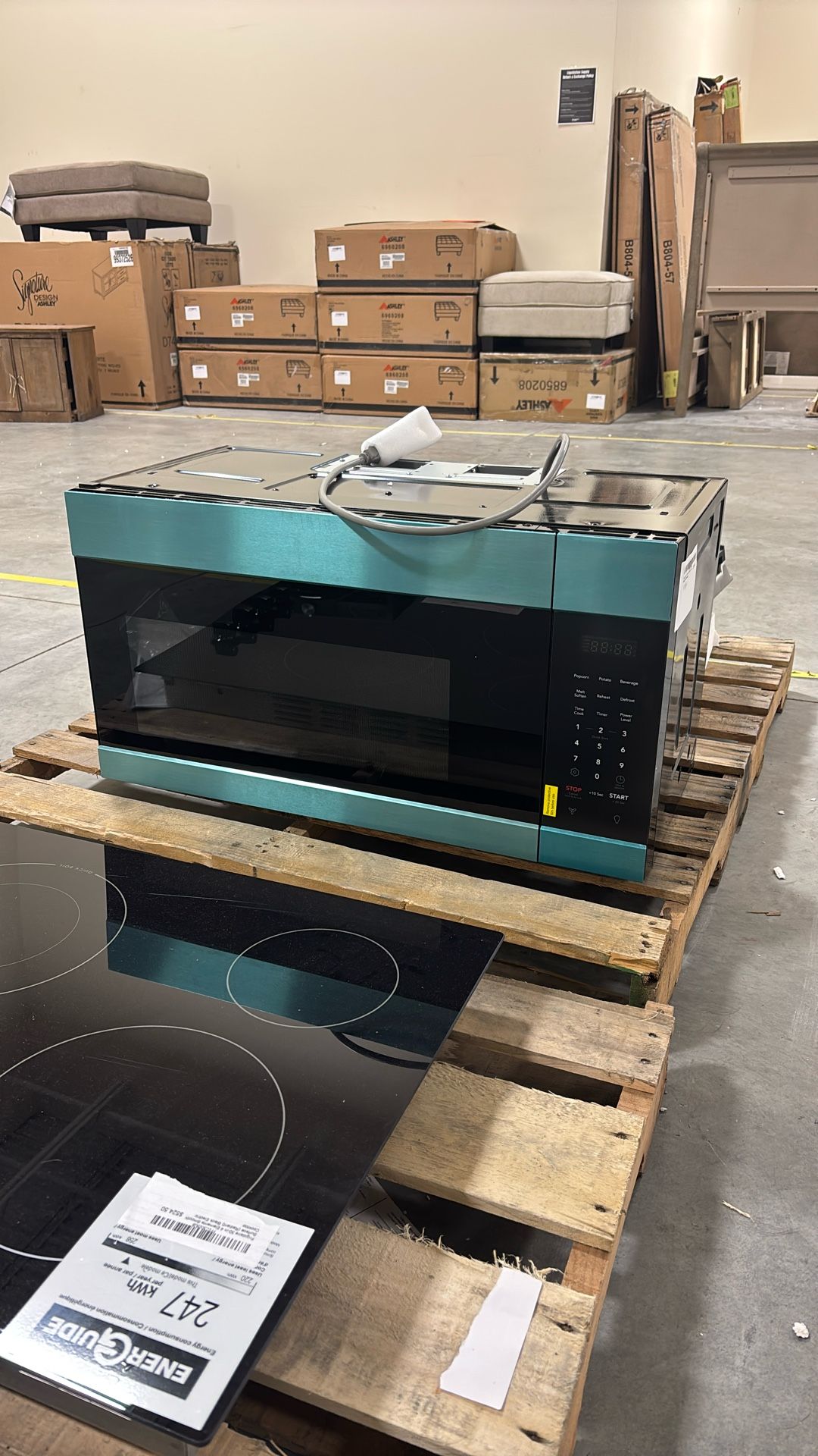 Frigidaire 1.7 Cu Ft Over The Range Microwave 