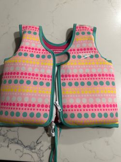 Life jacket for 4-6 year olds