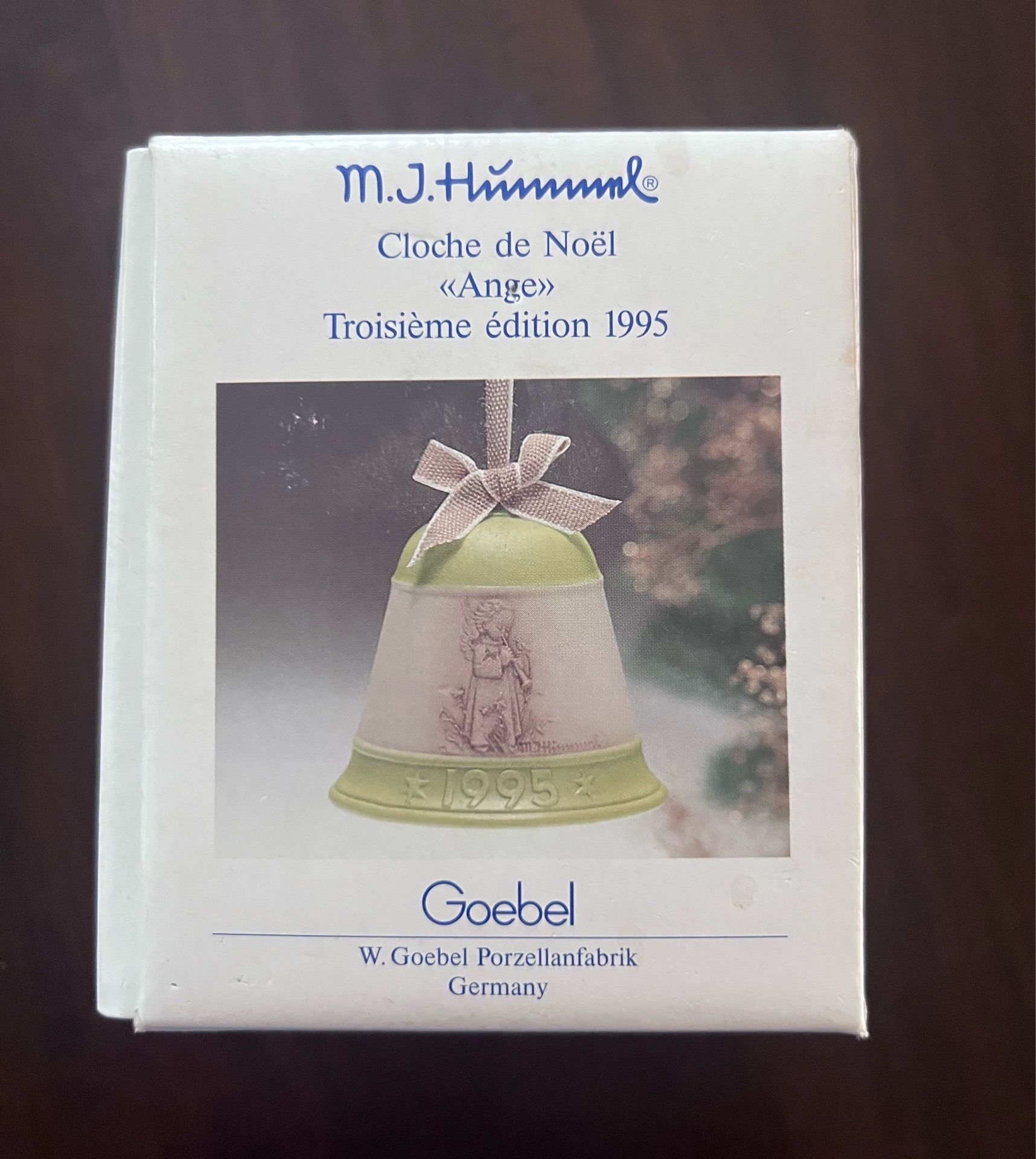MJ Hummel Christmas Bell 1995 Festival Harmony Flute Third Ed Germany Porcelain