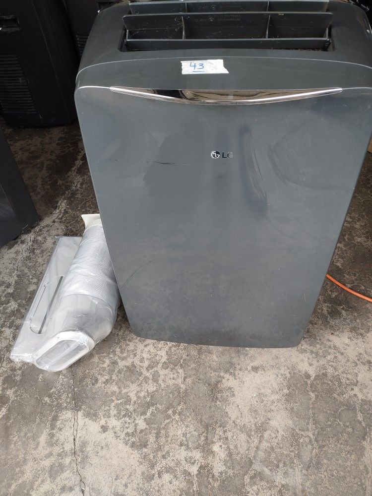 LG 14000 BTU Portable Air Conditioner
