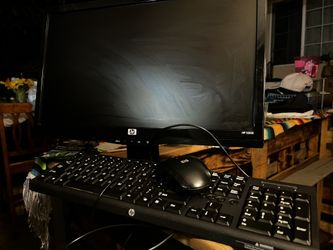 HP Monitor, Keyboard, and Mouse. 