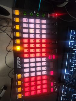 Akai Professional Fire