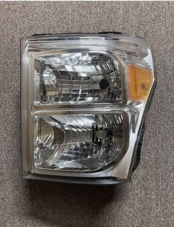 Ford Pickup F250 F350 F450 Driver Side  Headlight 2011-2016