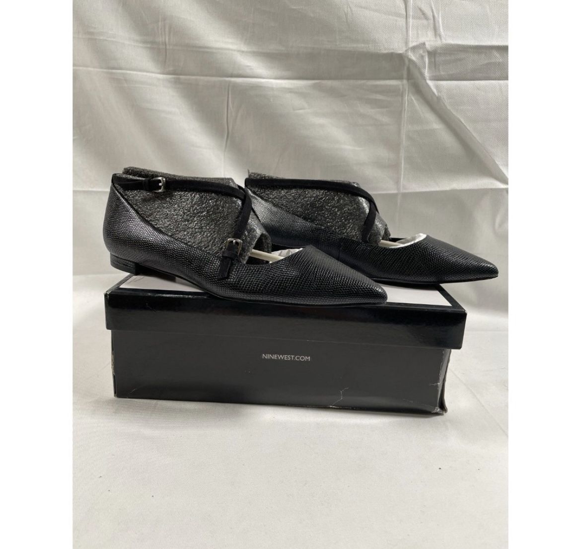 Brand New Nine West black flat size 9.5