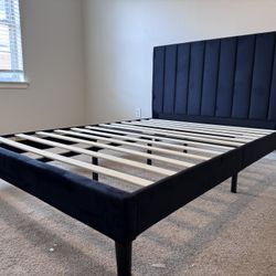 BRAND NEW FULL SIZE VELVET PLATFORM BED WITH 10” PLUSH MATTRESS (FREE DELIVERY)
