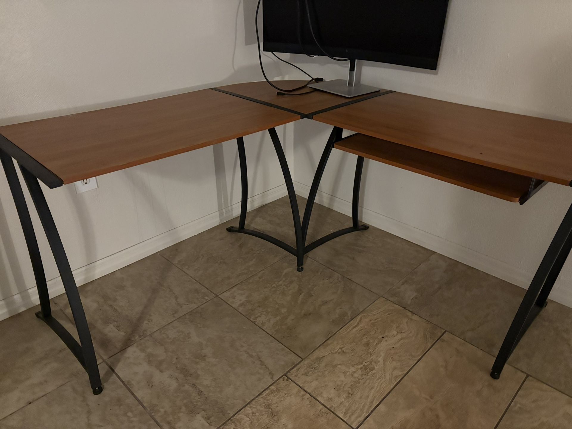 L Shape Desk $50 OBO