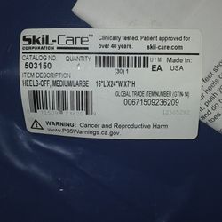 HEELS OFF, MEDIUM LARGE