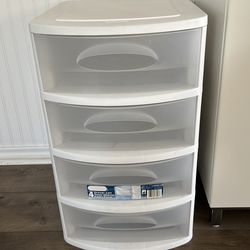 Plastics drawer 4