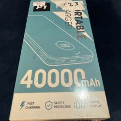 BNEW IN SEALED BOX portable Charger 40000mAh 22.5W