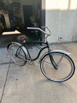 size 26 inches everything works needs new seat and grips good bike rims new cleaning low rider bike