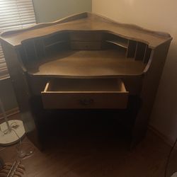 Corner Desk