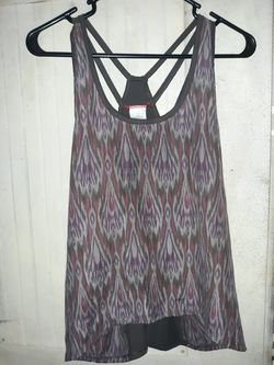 Old navy tank top size L