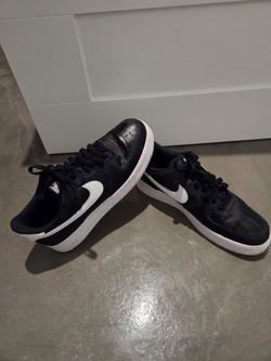 Nike Air Force 1 Low