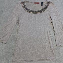 Women's Size Xsmall BKE Shirt 3/4 Sleeve Gray Rhinestones Design Thin