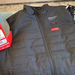 Milwaukee Heated Vest Only Size Xl