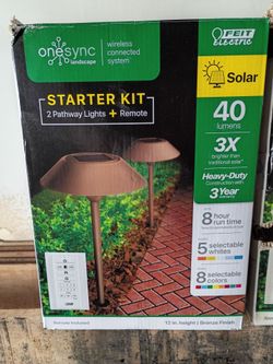 Feit Electric OneSync Solar Pathway Lights Starter Kit