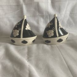 Oriental Vintage Salt & Pepper Shakers